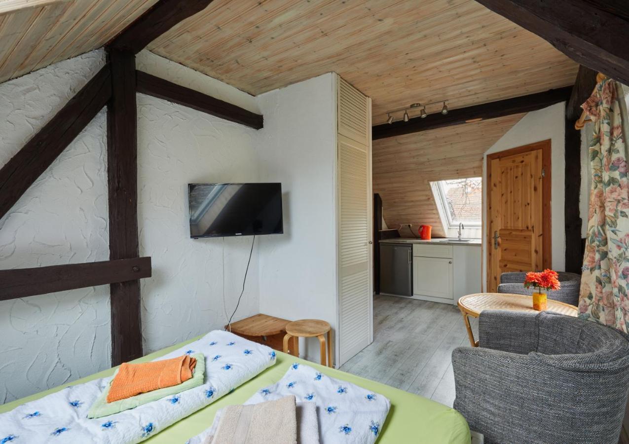 Hotel Fuenf Linden Straupitz Esterno foto