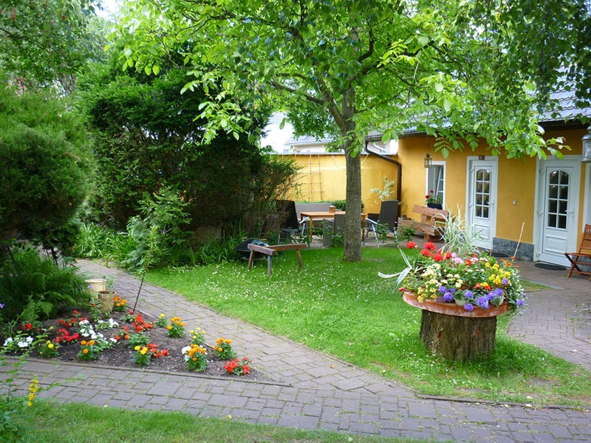 Hotel Fuenf Linden Straupitz Esterno foto